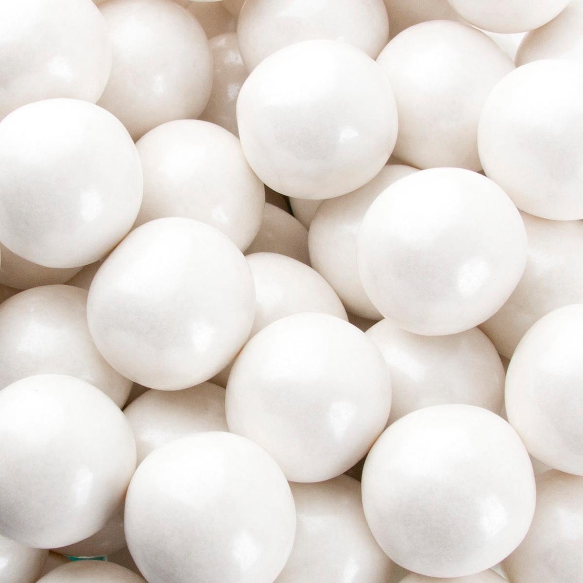 White Shimmer Pearl Gumballs